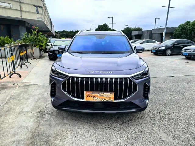 Jetour X70 Plus — Фото автомобиля 2