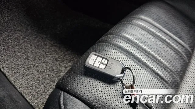 Honda Accord Accord 10 поколение 1.5 Turbo — Фото автомобиля 12