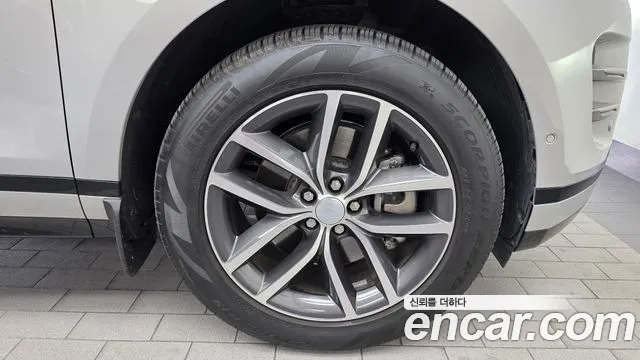 Land Rover Range Rover Evoque — Фото автомобиля 21