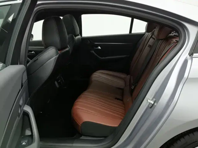 Peugeot 508 — Фото автомобиля 15