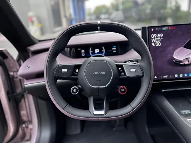 Xiaomi SU7 — Фото автомобиля 16