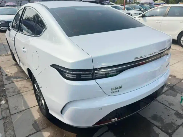 BYD Destroyer 05 — Фото автомобиля 3