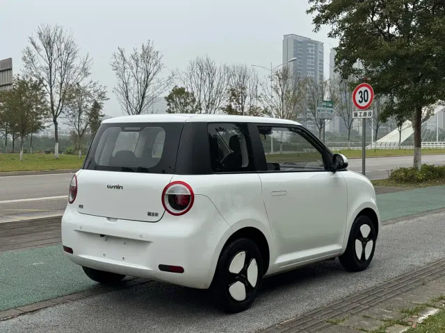 Changan Lumin — Фото автомобиля 6