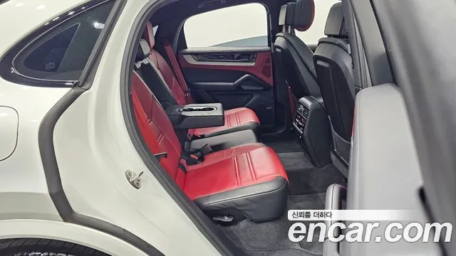 Porsche Cayenne PO536 — Фото автомобиля 25