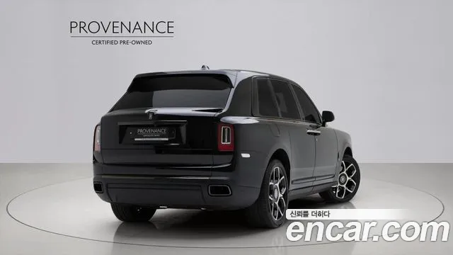 Rolls-Royce Cullinan — Фото автомобиля 2
