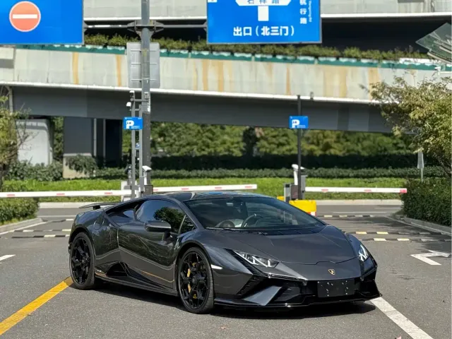 Lamborghini Huracan — Фото автомобиля 2