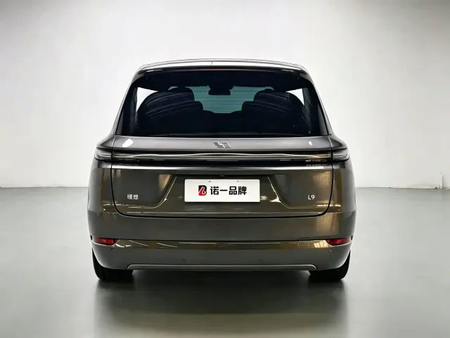 Li Auto L9 — Фото автомобиля 3