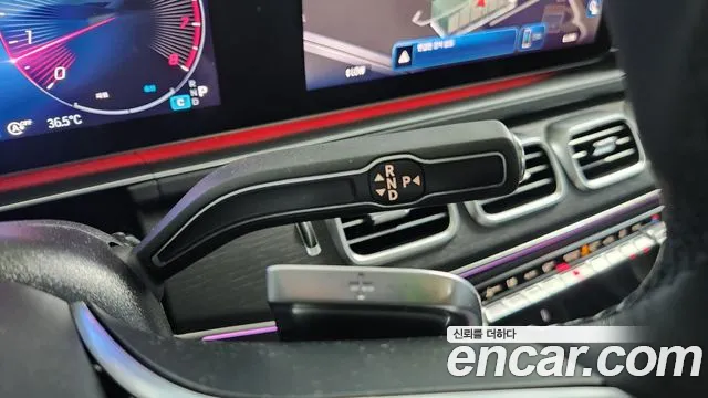 Mercedes-Benz GLE-Class — Фото автомобиля 9