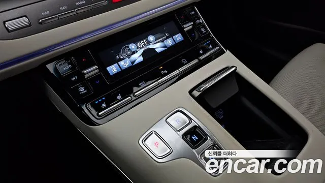 Hyundai Grandeur — Фото автомобиля 8