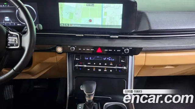 Kia Canival Carnival 4 поколение Дизель 9 мест Prestige — Фото автомобиля 9