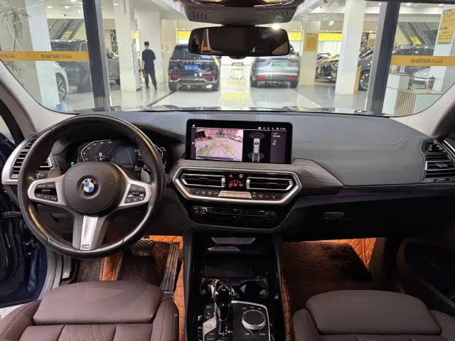 BMW X3 — Фото автомобиля 10