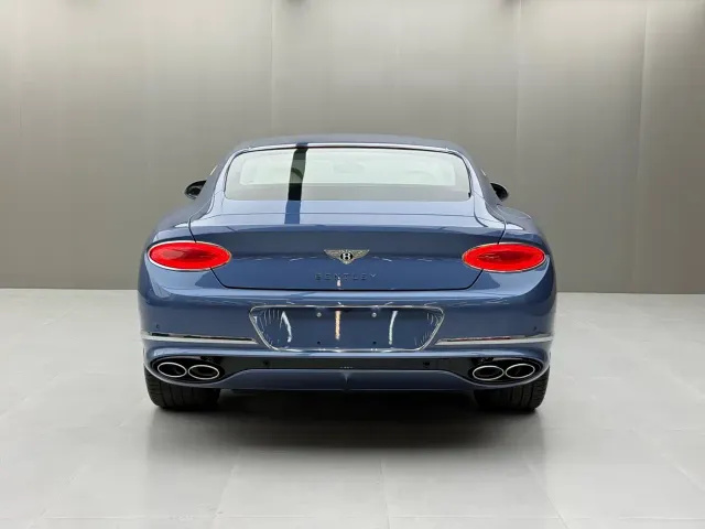 Bentley Continental — Фото автомобиля 4