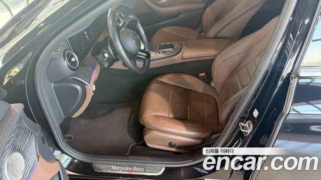 Mercedes-Benz E-Class W213 — Фото автомобиля 10
