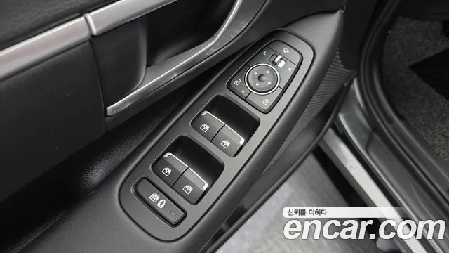 Hyundai Sonata — Фото автомобиля 13