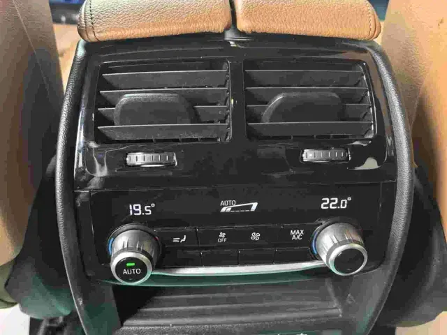 BMW 6 Series Gran Turismo — Фото автомобиля 15