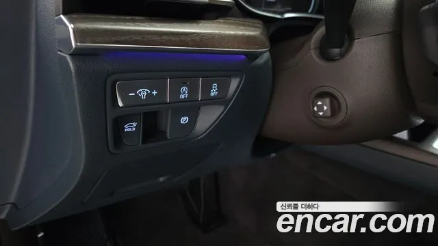 Genesis G80 Бензин 2.5 турбо AWD — Фото автомобиля 14