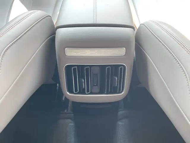 BYD Song Pro — Фото автомобиля 18