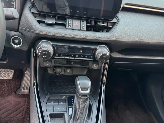 Toyota Wildlander — Фото автомобиля 14