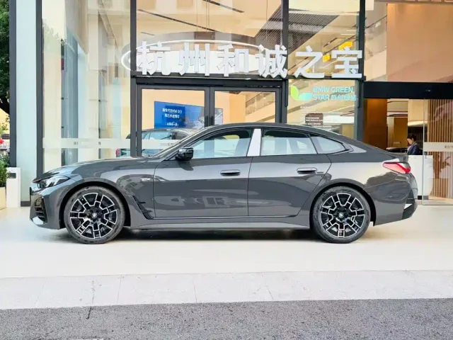 BMW 4 Series — Фото автомобиля 2
