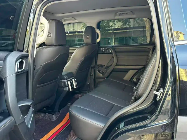 Haval Big Dog — Фото автомобиля 8