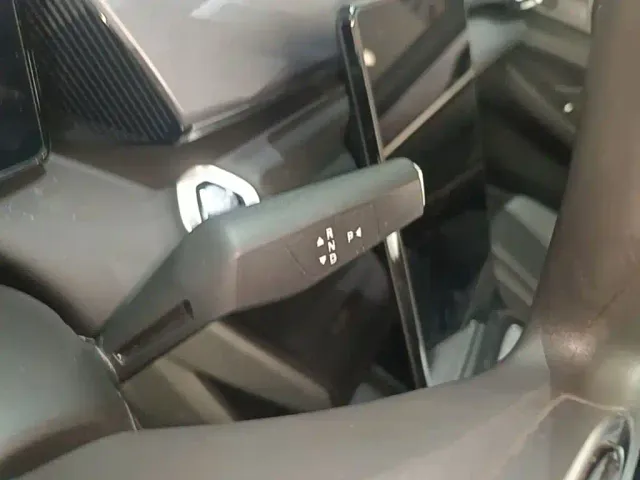 Dongfeng SKY EV01 — Фото автомобиля 13
