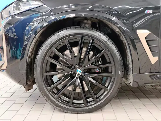 BMW X5 — Фото автомобиля 4