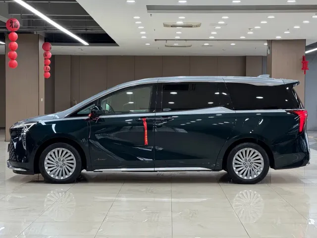 Buick Century 2023 2.0T 4-Seat Private Edition — Фото автомобиля 5
