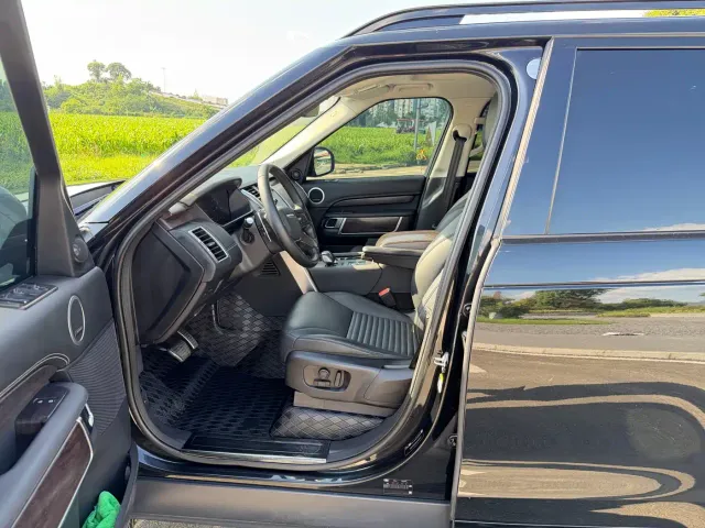 Land Rover Discovery — Фото автомобиля 11