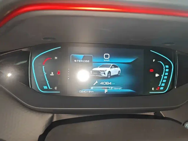 Dongfeng Yixuan MAX — Фото автомобиля 11