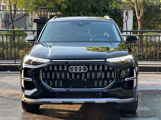 Audi Q6 — Фото автомобиля 2