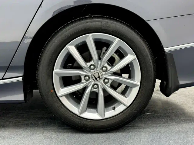 Honda Accord — Фото автомобиля 29