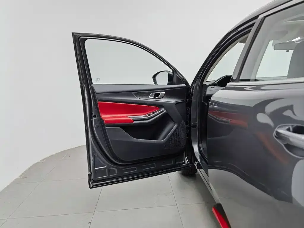 Changan Changan CS55 PLUS 2022 Model Second Generation 1.5T DCT Luxury Edition — Фото автомобиля 8