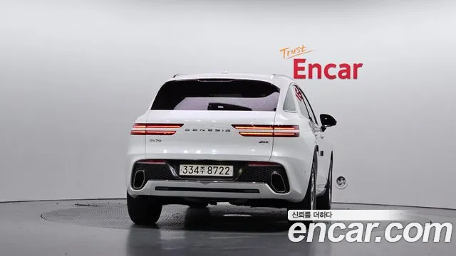Genesis GV70 — Фото автомобиля 4