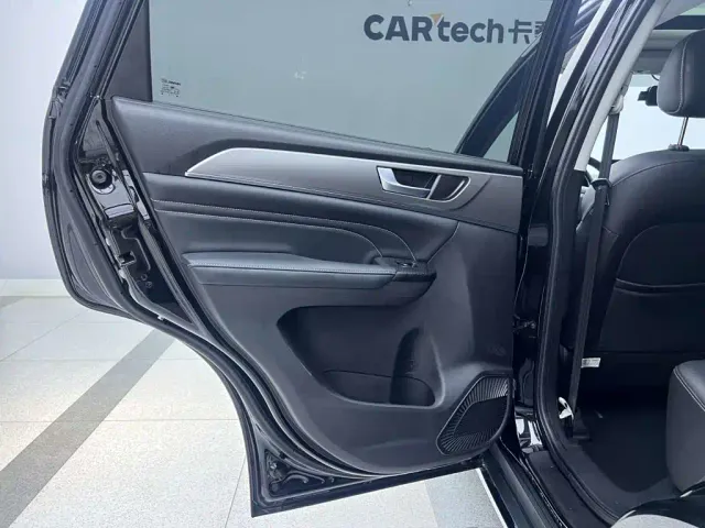Haval Haval M6 2021 PLUS 1.5T DCT Comfort — Фото автомобиля 28