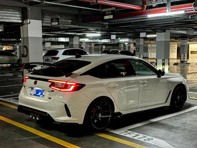 Honda Civic — Фото автомобиля 7