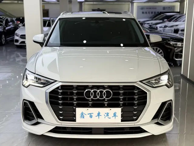 Audi Q3 — Фото автомобиля 2