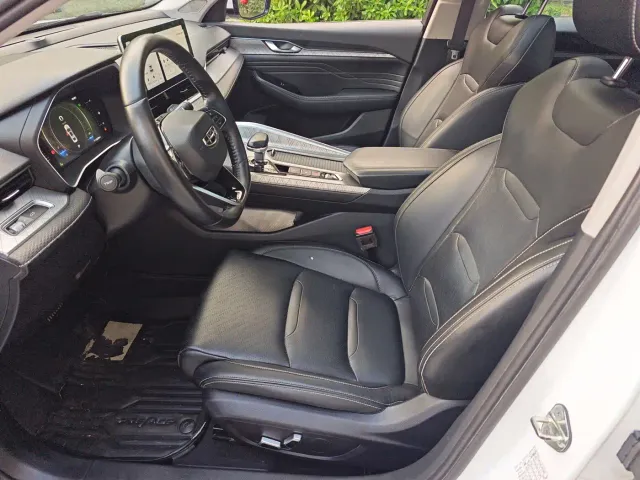 Geely Xingrui — Фото автомобиля 5