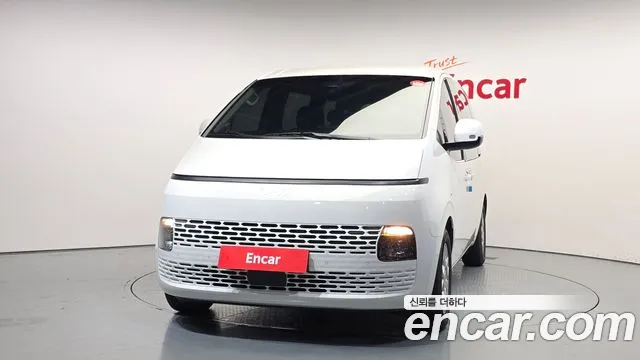 Hyundai Staria — Фото автомобиля 3
