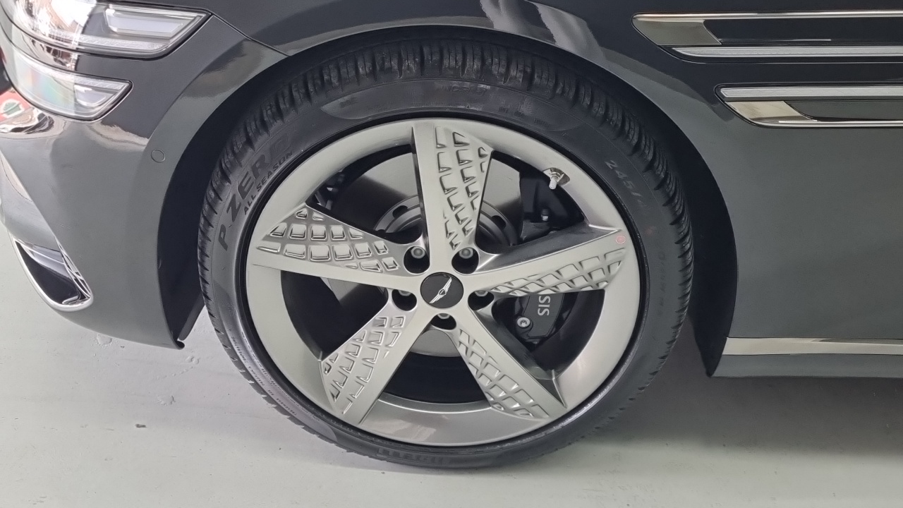 Genesis G80 Бензин 2.5 турбо AWD — Фото автомобиля 5