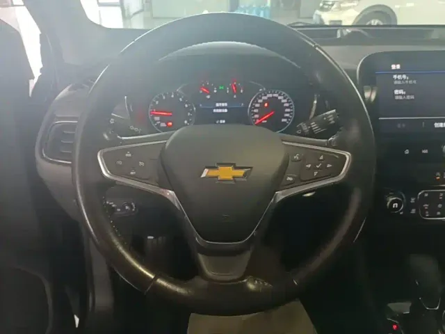 Chevrolet Equinox — Фото автомобиля 10