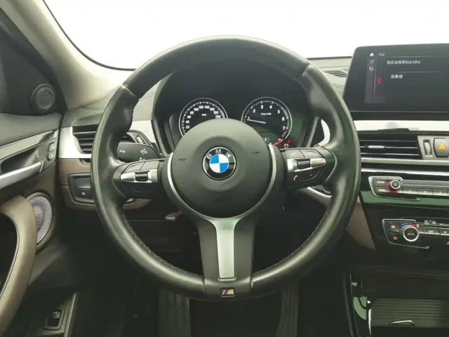 BMW X2 — Фото автомобиля 11