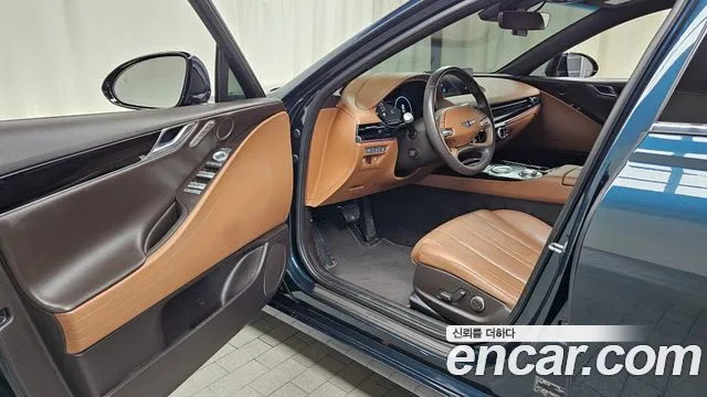 Genesis G80 Бензин 2.5 турбо 2WD — Фото автомобиля 9