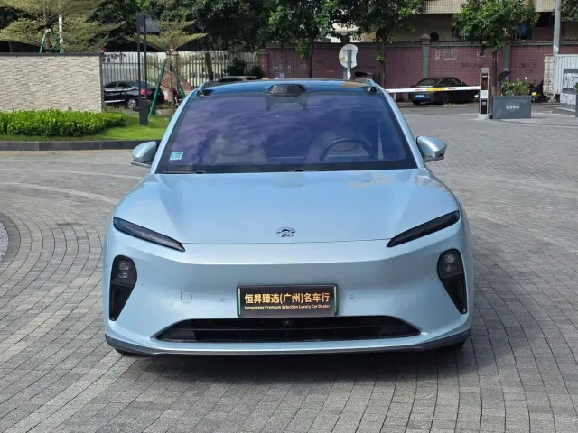Nio ET5 Touring — Фото автомобиля 2