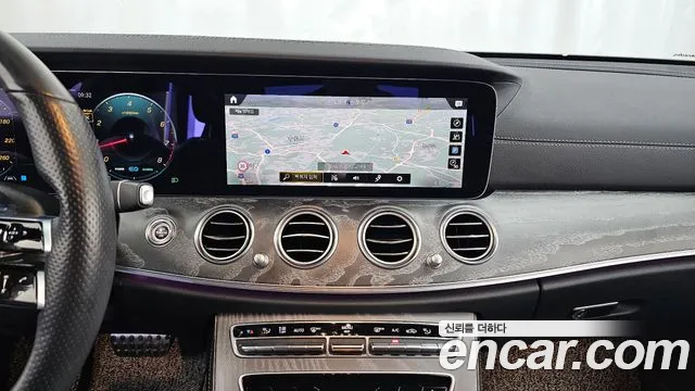 Mercedes-Benz E-Class W213 — Фото автомобиля 14