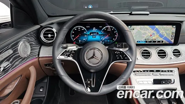 Mercedes-Benz E-Class W213 — Фото автомобиля 19