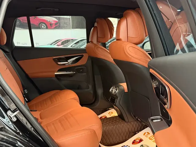 Mercedes-Benz GLC-Class — Фото автомобиля 10