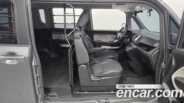 Kia RAY Новый Kia Ray Фургон — Фото автомобиля 11