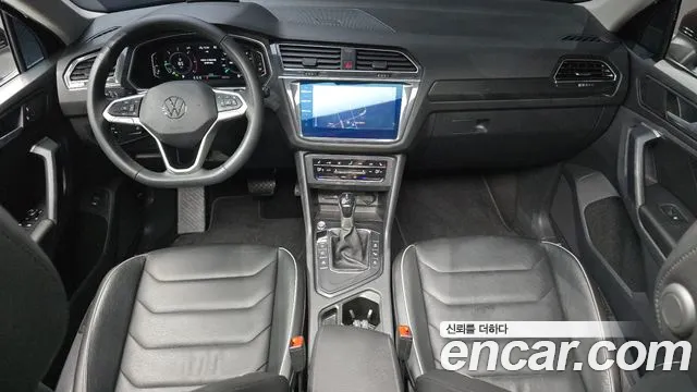 Volkswagen Tiguan Generation 2 — Фото автомобиля 7