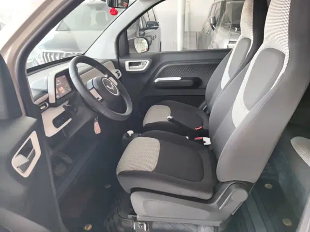 Wuling Hongguang Mini EV — Фото автомобиля 14