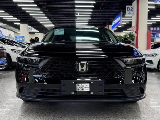 Honda Accord — Фото автомобиля 2